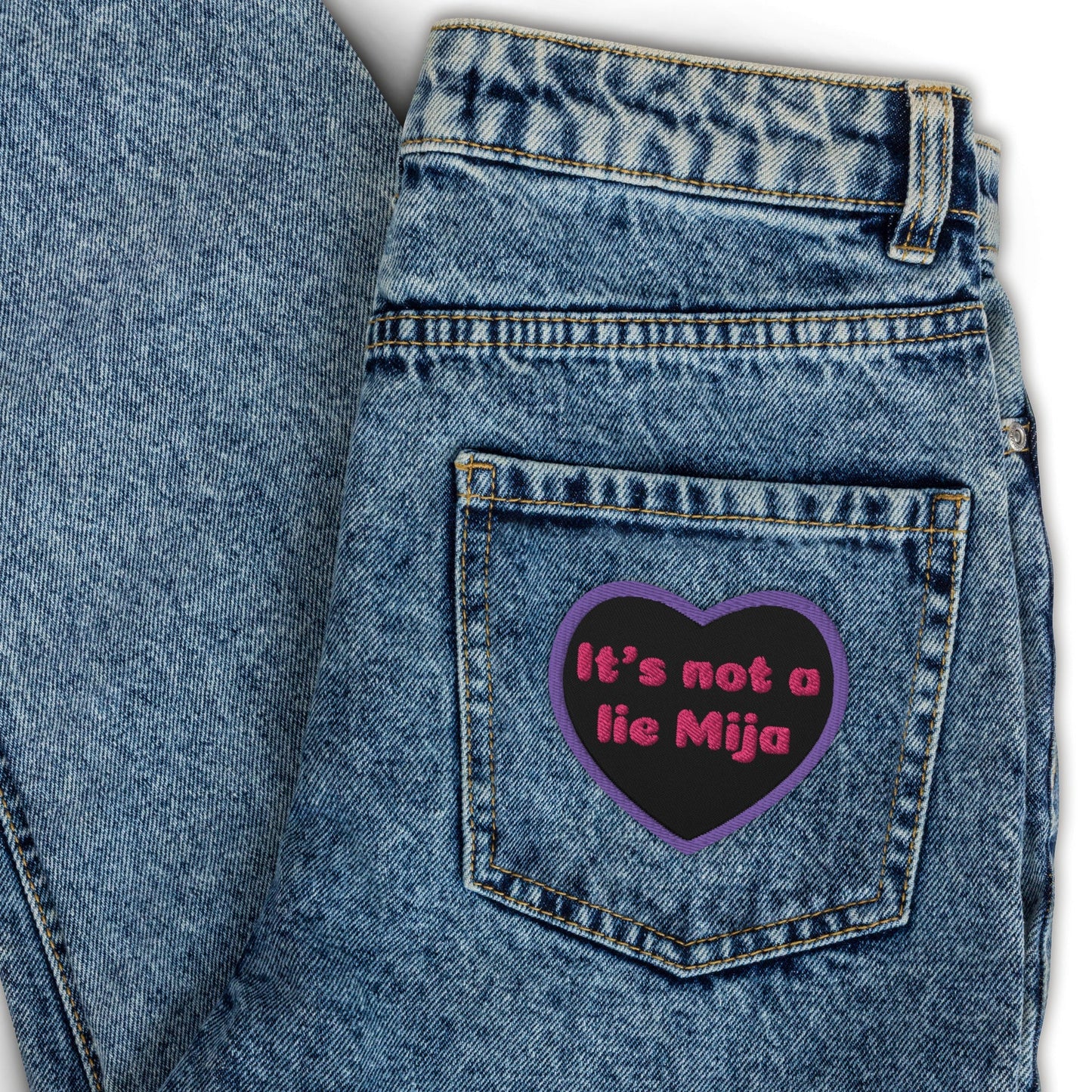 It's not a lie Mija (La Betty Boo) - Fliplandia Embroidered Heart Patch